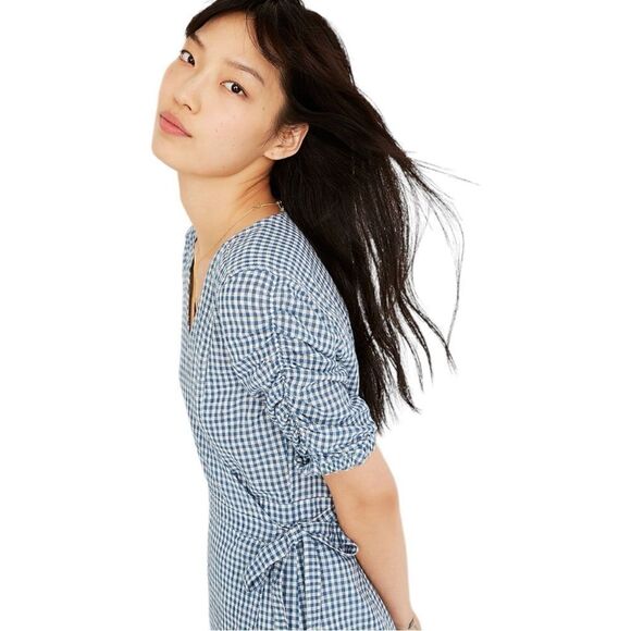 Madewell Gingham Shirred -Sleeve Wrap Dress in Blue & White - Picture 7 of 9